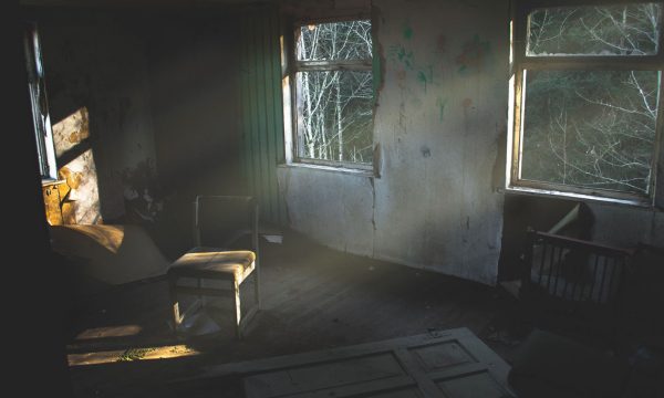 photo-1496616481515-56fd775bb2f7